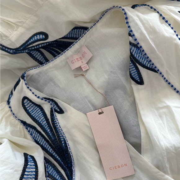 CIEBON Delphi Embroidered Long Full Sleeve Wrap Maxi Dress Blue Sz S NWT - Picture 3 of 4